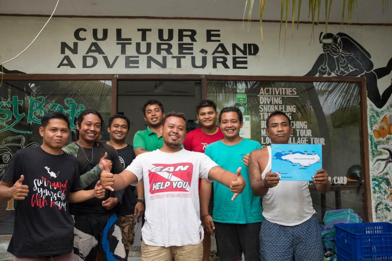 Made Taro - Menjangan Homestay Banyuwedang Dış mekan fotoğraf